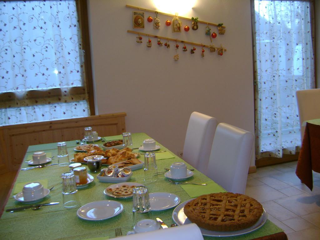 Agritur All'Olivo Faver Luaran gambar